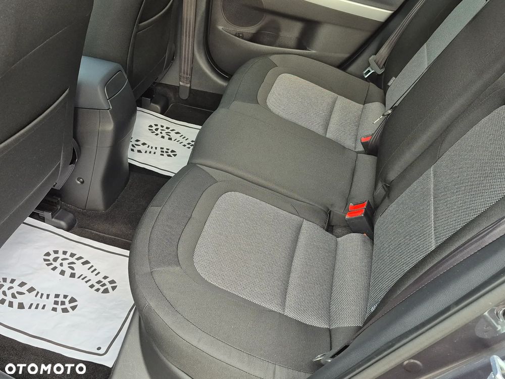 Kia Ceed 1.4 CVVT Dream Team Edition - 16