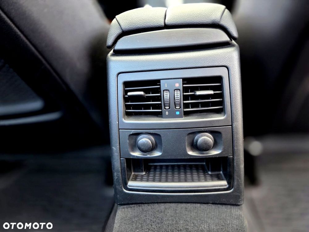 BMW Seria 3 - 28