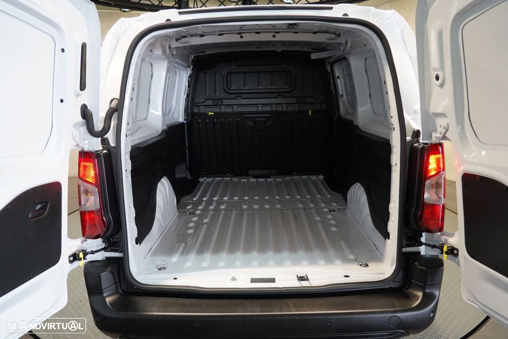 Fiat Doblo 1.5 BlueHDi Maxi EAT8 - 18