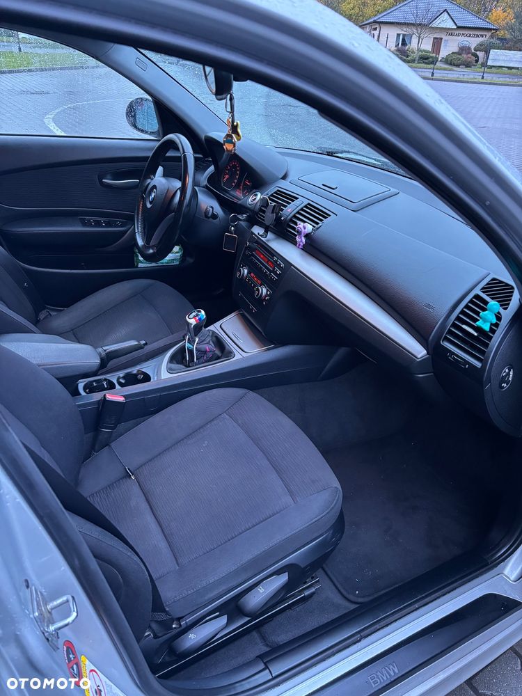 BMW Seria 1 118d - 4