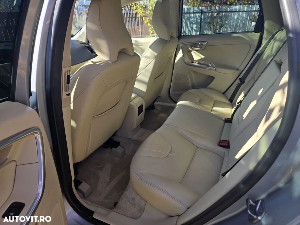 Volvo XC 60 - 5