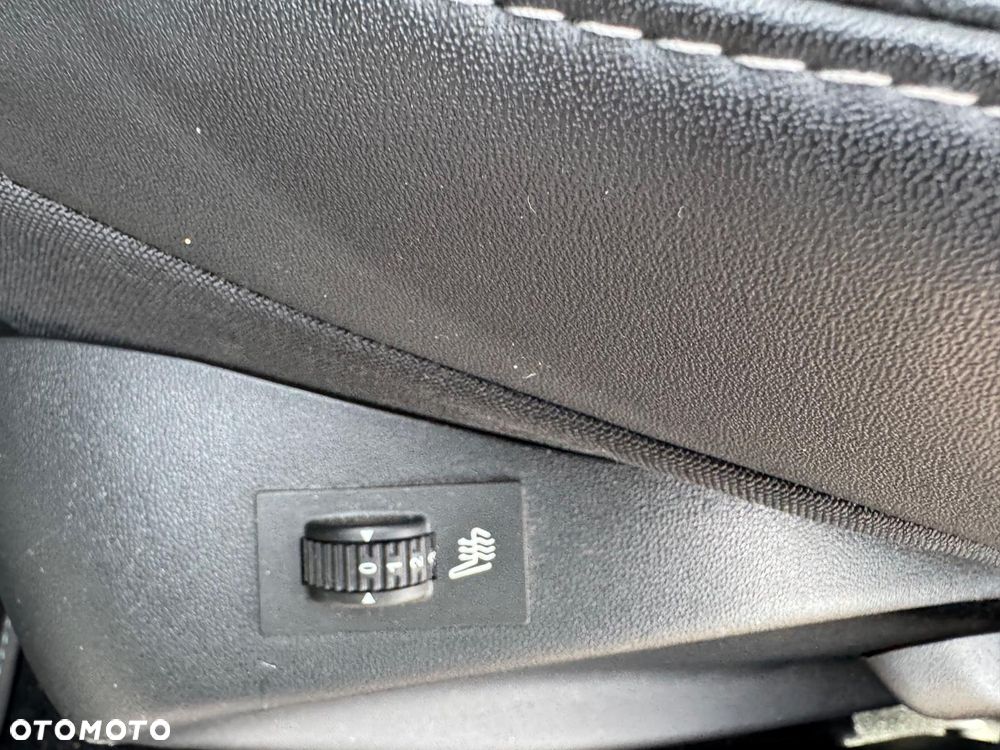 Peugeot 2008 PureTech 110 Stop&Start Allure - 12