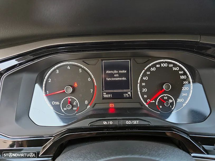 VW Polo 1.0 Confortline - 16