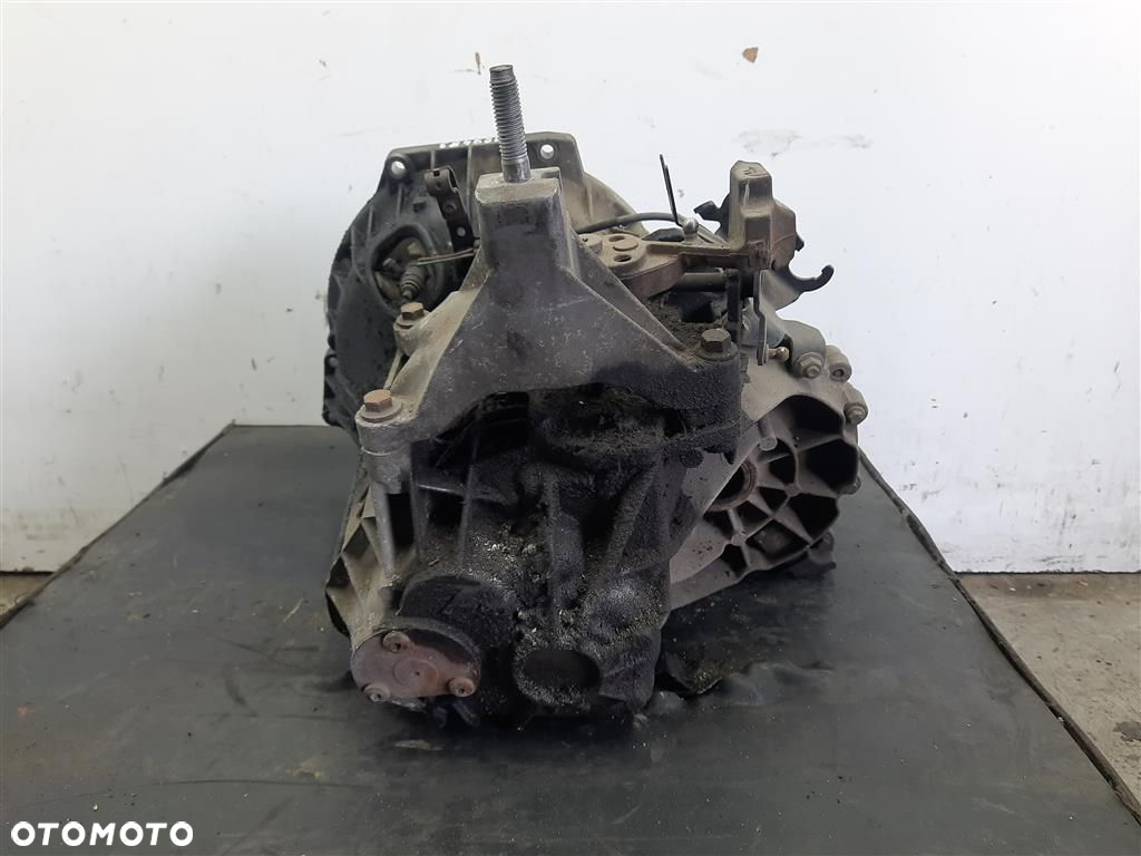 Skrzynia biegów Manualna Ford Focus MK1 1.8TDCI  KOD:2S4R7002PB 1998-2004R - 5