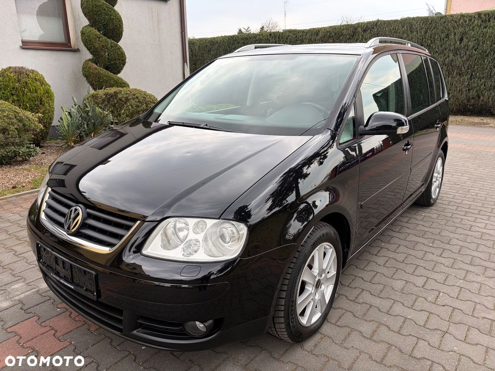 Volkswagen Touran 2.0 FSI Automatik Highline - 18