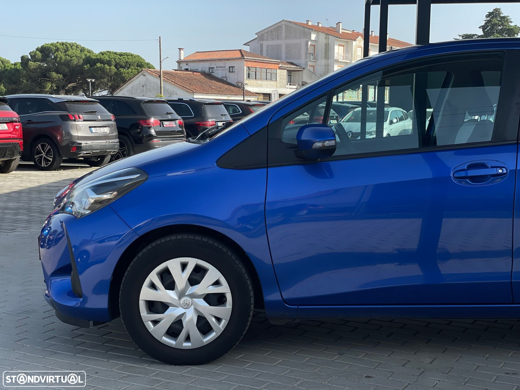 Toyota Yaris 1.0 VVT-i - 4