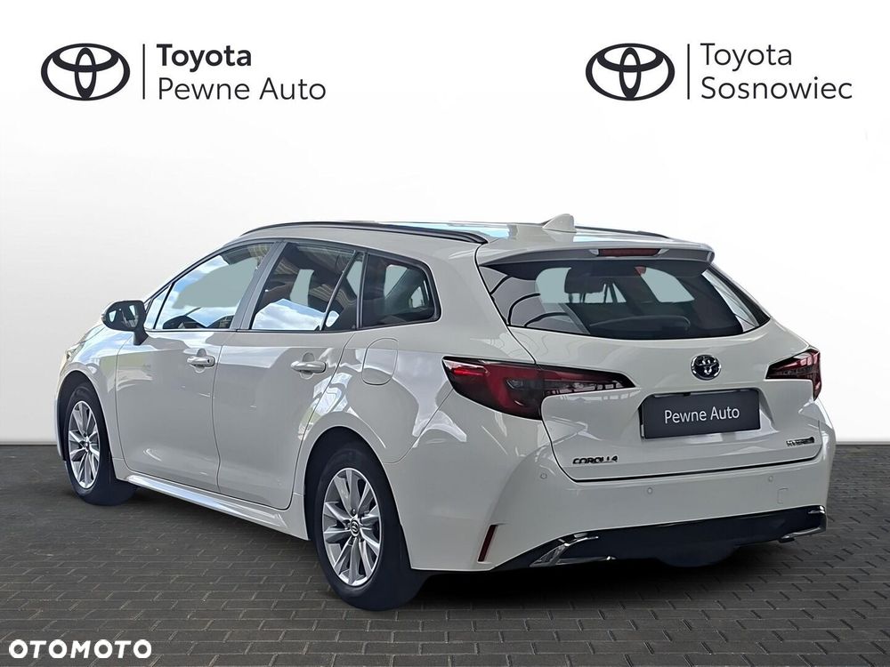 Toyota Corolla - 4