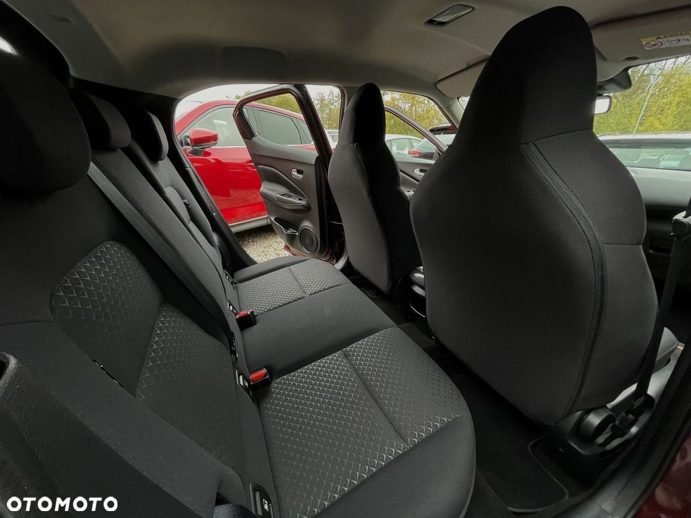 Nissan Juke 1.0 DIG-T DCT N-Connecta - 17