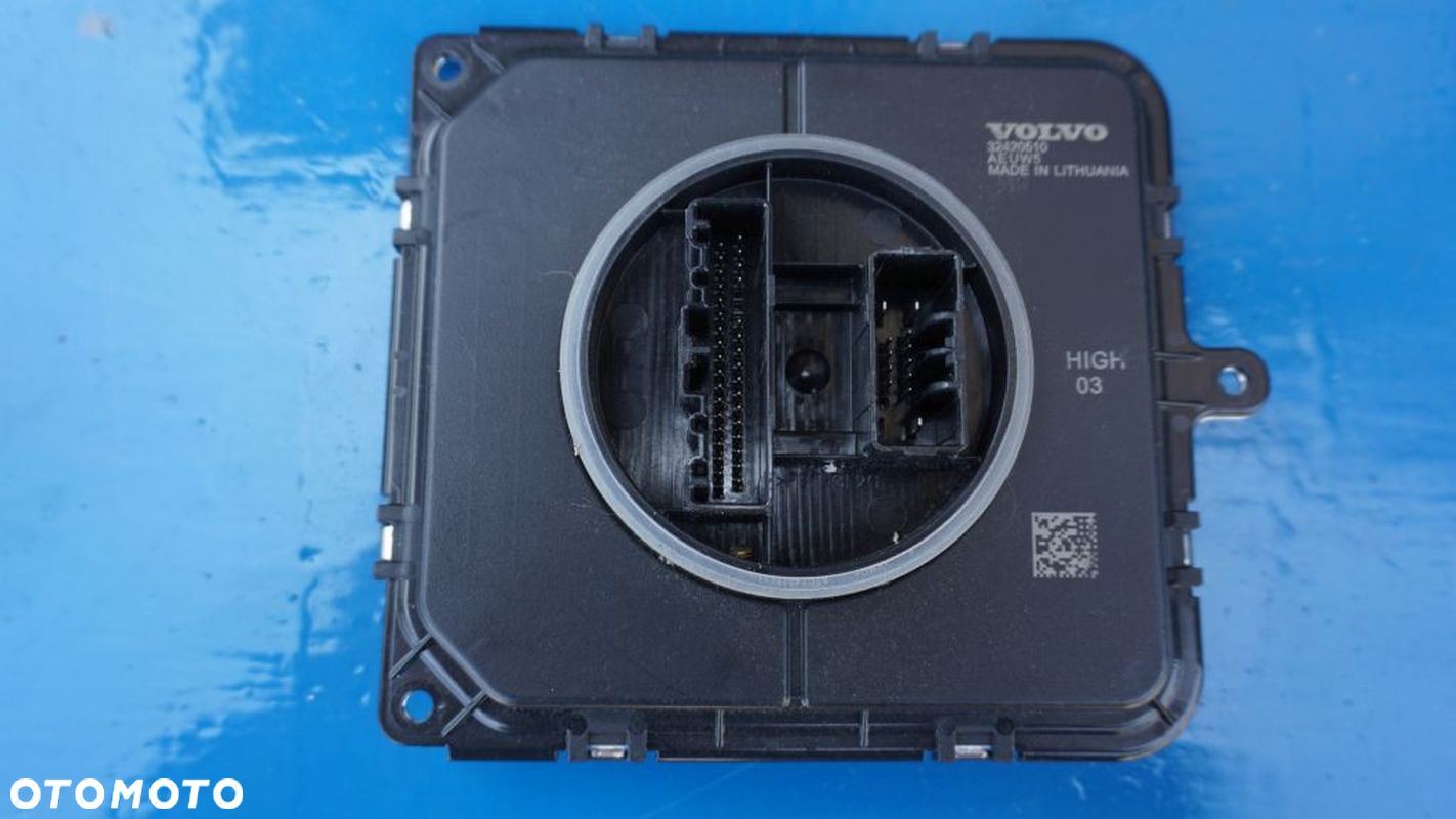 VOLVO S60 V60 XC60 XC40 XC90 II - MODUŁ LAMPY LED - 1