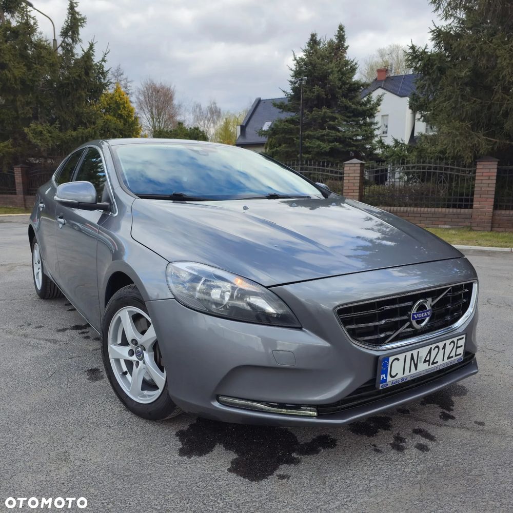 Volvo V40 - 1