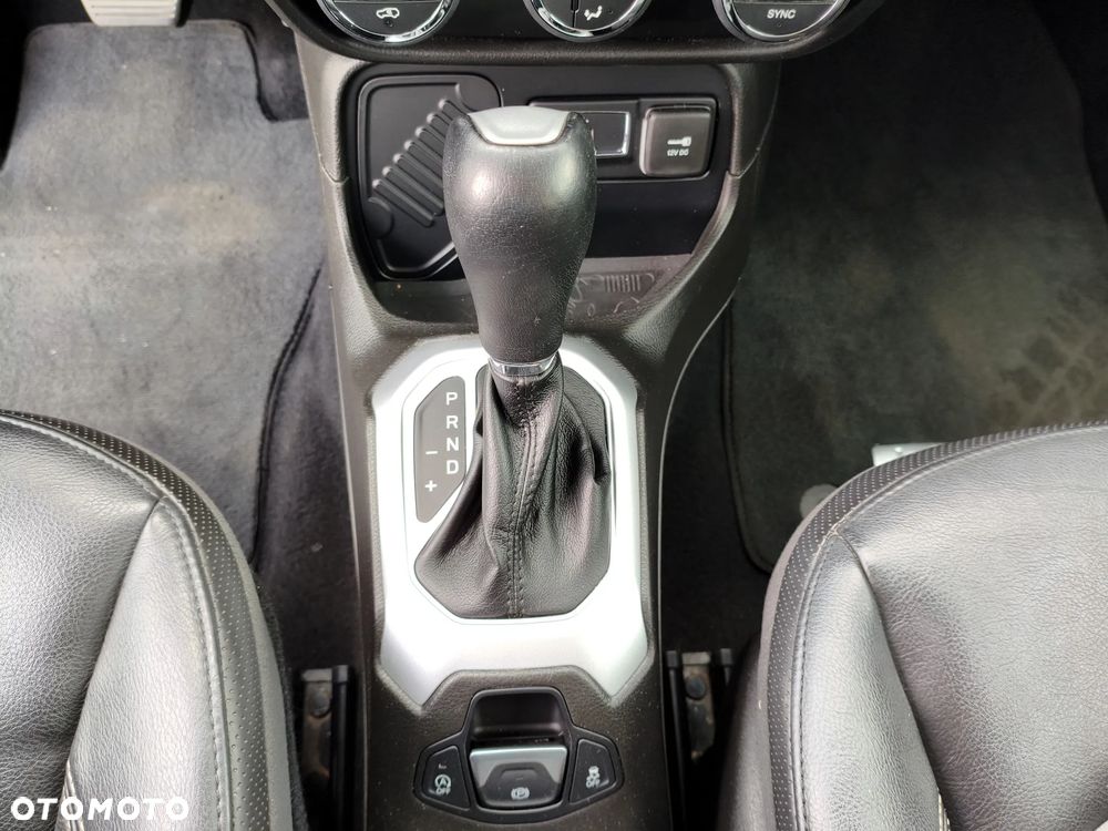 Jeep Renegade 1.4 MultiAir DSG Limited - 30