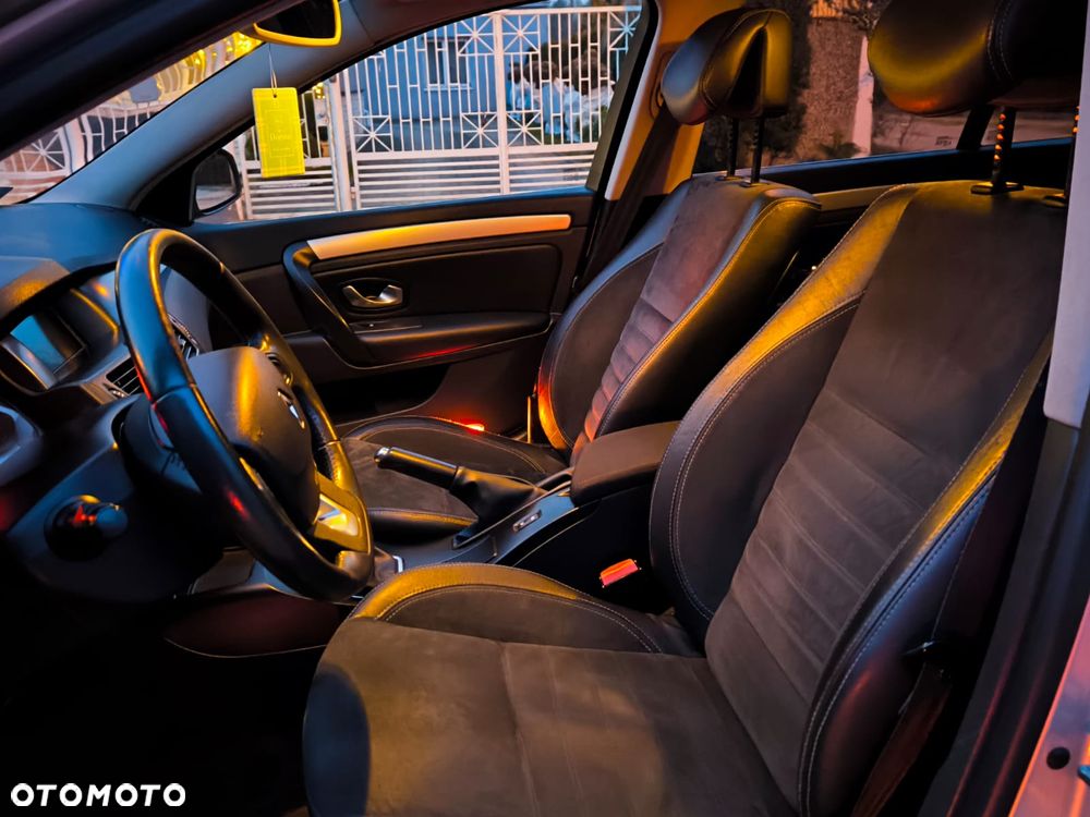 Renault Laguna dCi 110 FAP Limited - 15