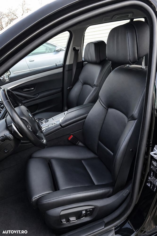 BMW Seria 5 525d Sport-Aut. - 4