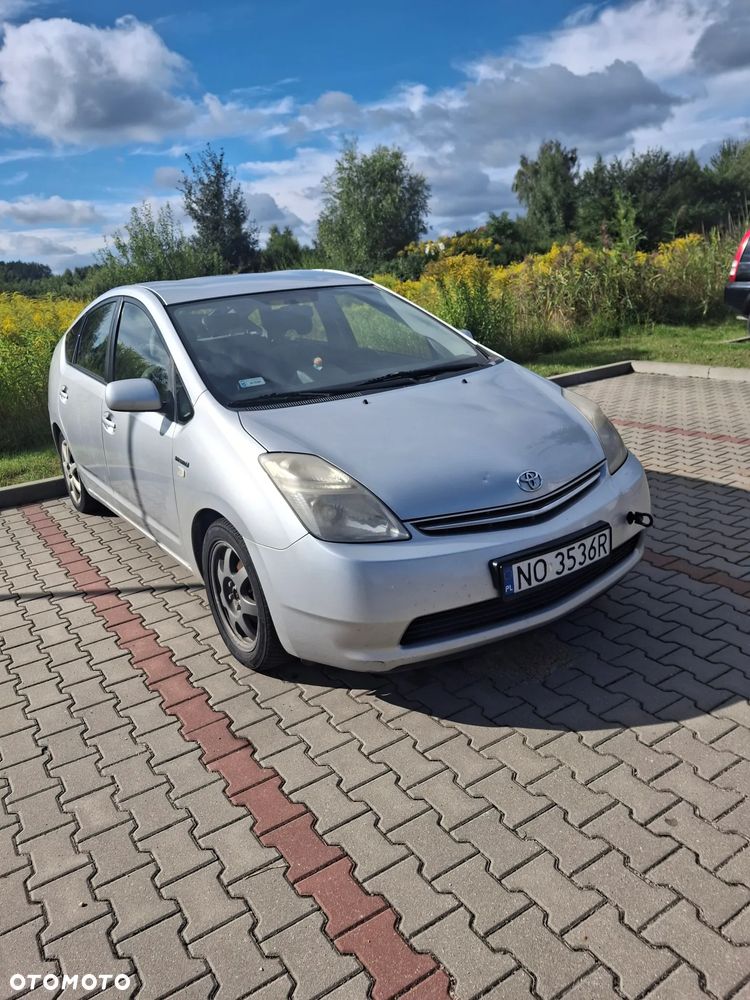 Toyota Prius - 1