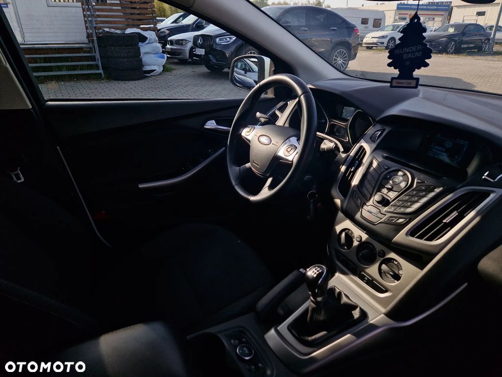 Ford Focus - 29