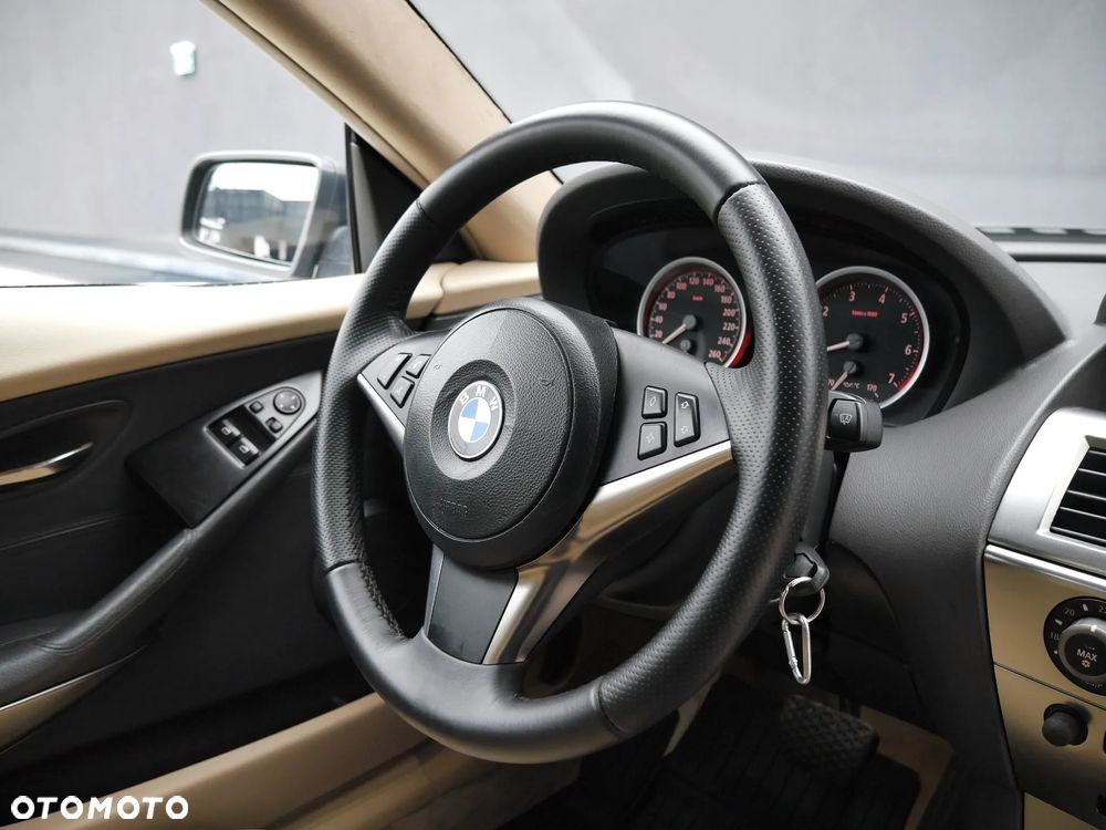 BMW Seria 6 645Ci - 25