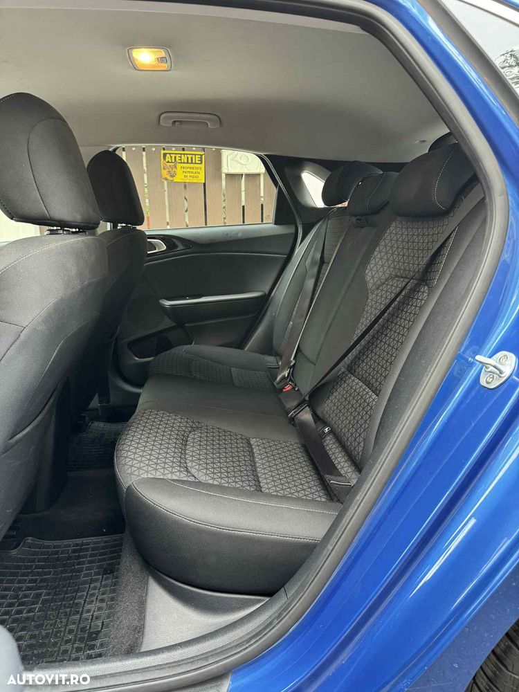 Kia Ceed 1.4 T-GDI DCT OPF Spirit - 8