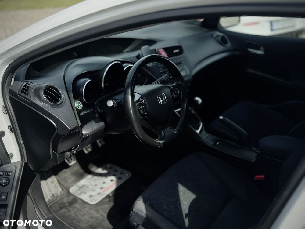 Honda Civic 1.8i-VTEC Sport - 12