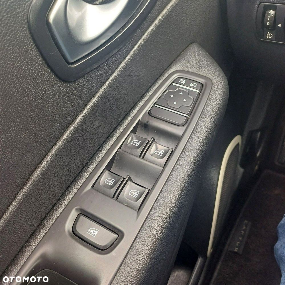 Renault Captur - 18