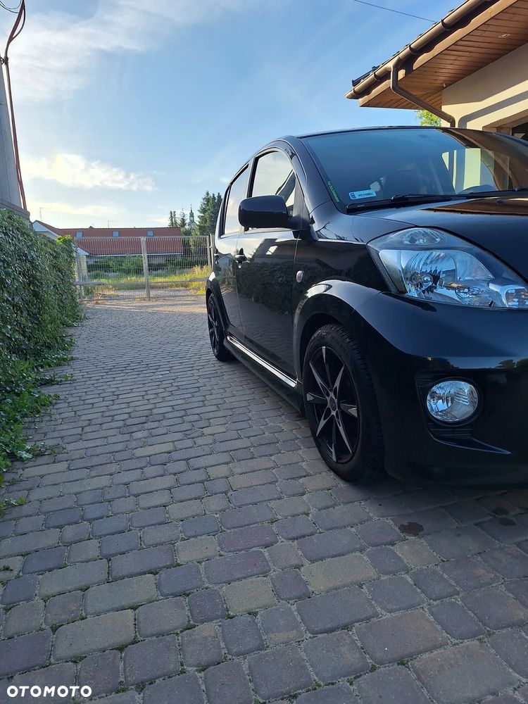 Daihatsu Sirion 1.3 - 8