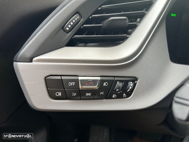 BMW 116 d Aut. Advantage - 32