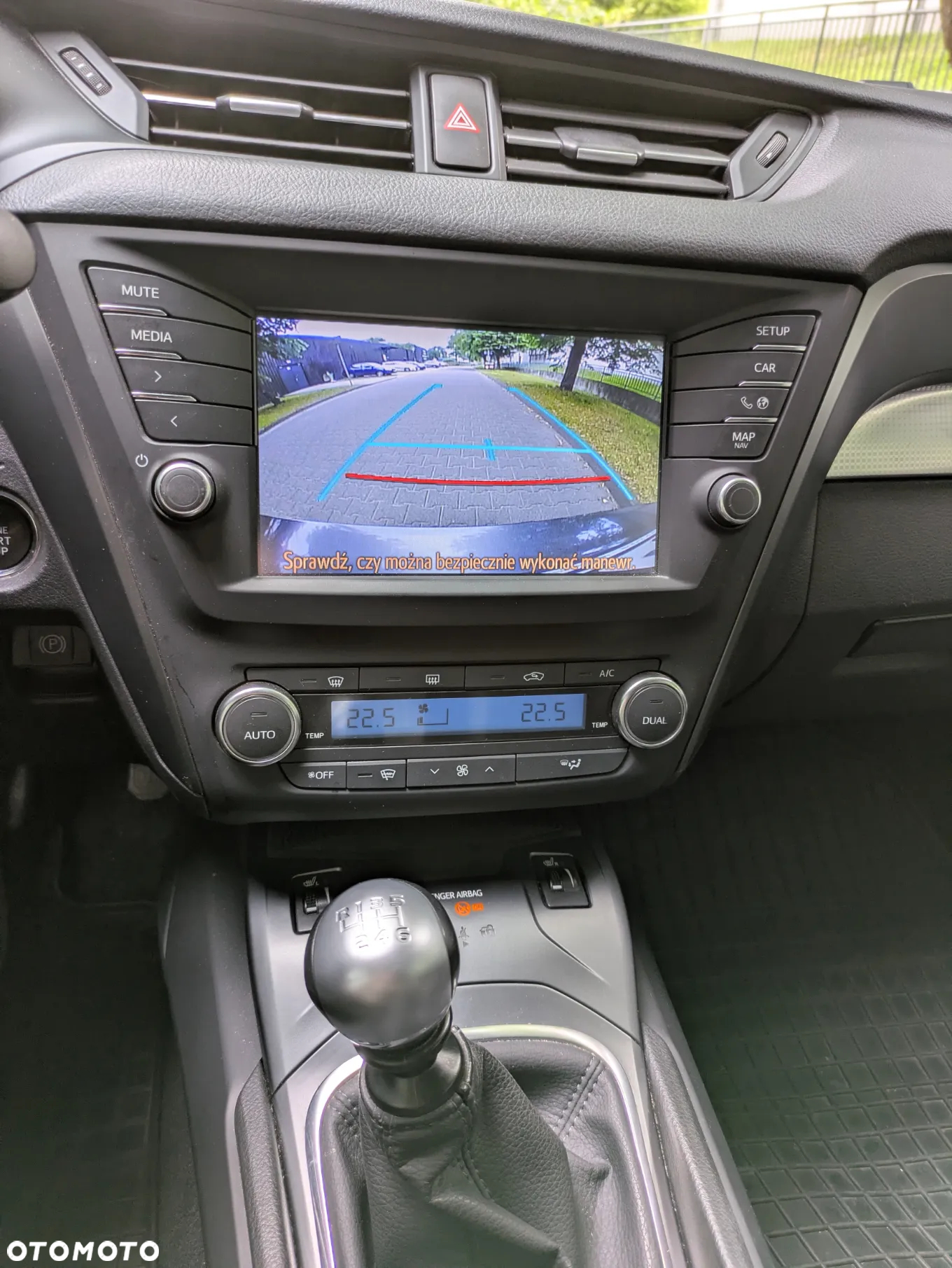 Toyota Avensis 1.8 Prestige - 11