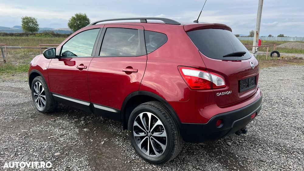 Nissan Qashqai 1.6 DCI TEKNA - 10