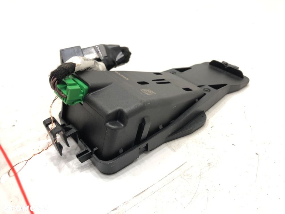 KAMERA CZUJNIK DESZCZU  VOLVO V40 liftback (525, 526) 2012 - 2022 D2 84 kW [114 KM] olej napędowy - 2