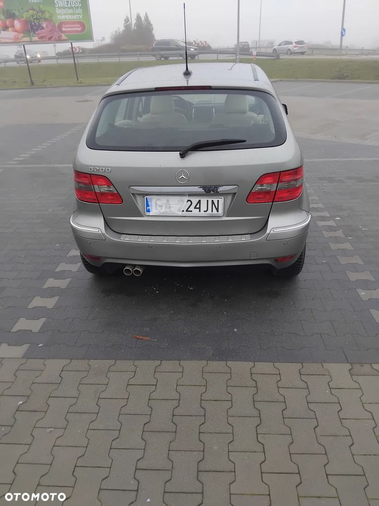 Mercedes-Benz Klasa B ver-200 - 2