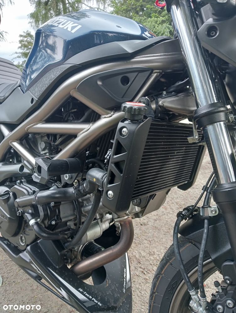 Suzuki SV - 6