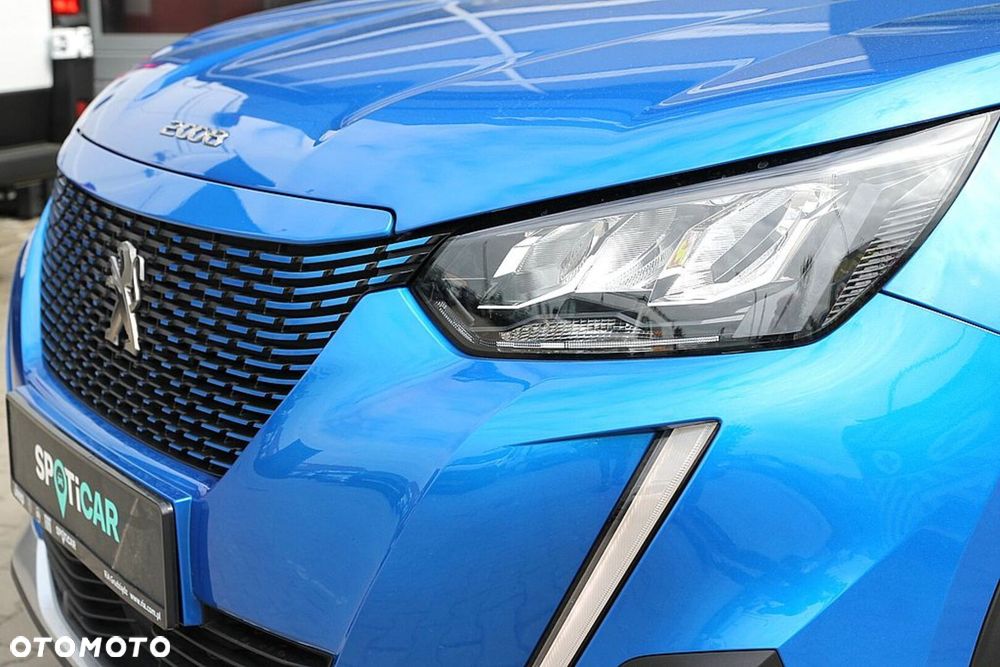 Peugeot 2008 50kWh Allure - 14