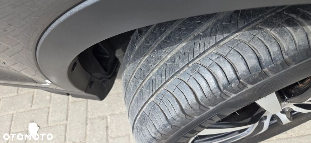Ford Kuga 1.5 EcoBoost 2x4 Titanium - 22