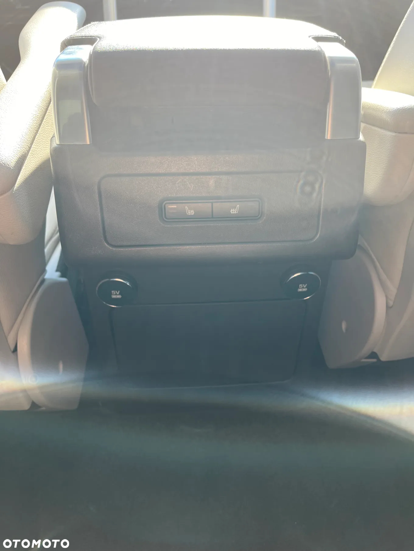 Land Rover Discovery V 2.0 SD4 HSE - 18