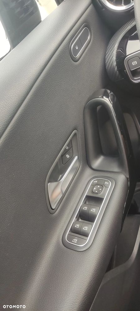 Mercedes-Benz Klasa A 180 d 7G-DCT Style - 37