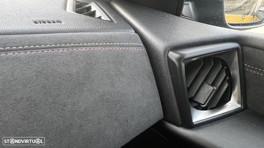 DS DS3 Crossback PureTech 130 Aut. PERFORMANCE LINE + - 33