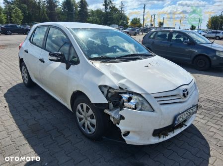 Toyota Auris 1.4 D-4D 2010 - 2