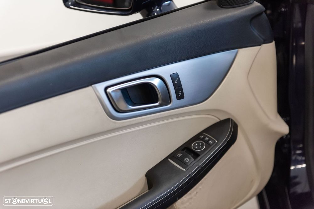 Mercedes-Benz SLK 200 - 13