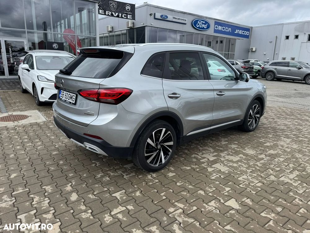 MG ZS HEV Hybrid+ Luxury - 13