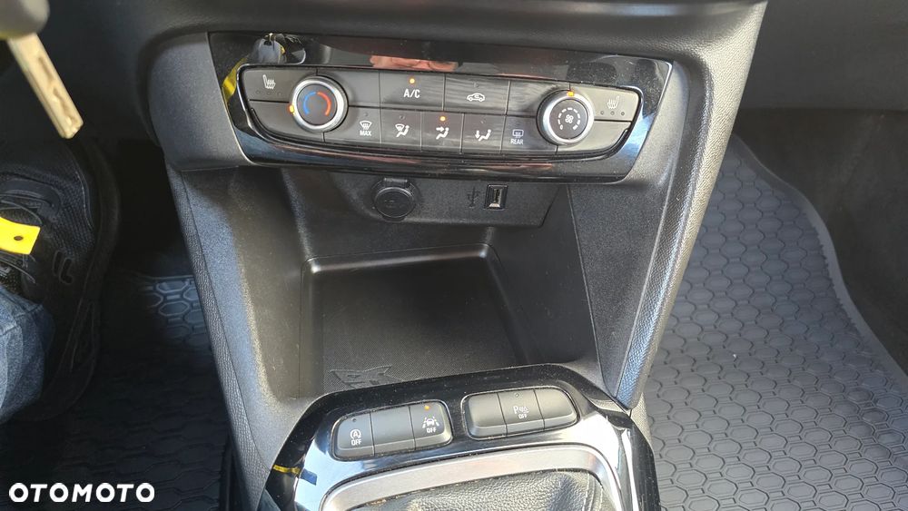 Opel Corsa 1.2 Edition Business Pack S&S - 33