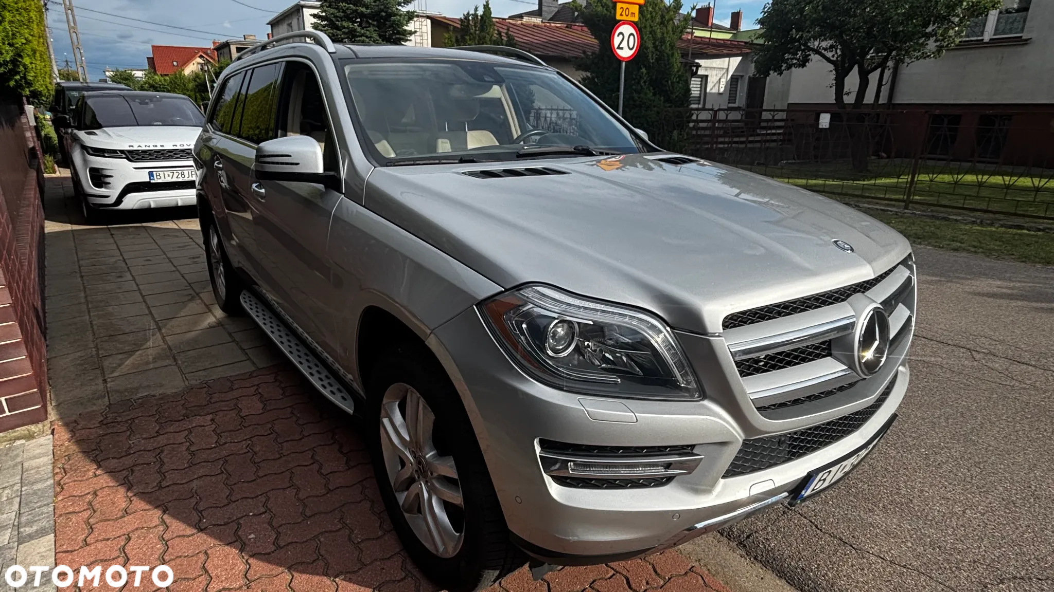 Mercedes-Benz GL 350 BlueTec 4-Matic - 6