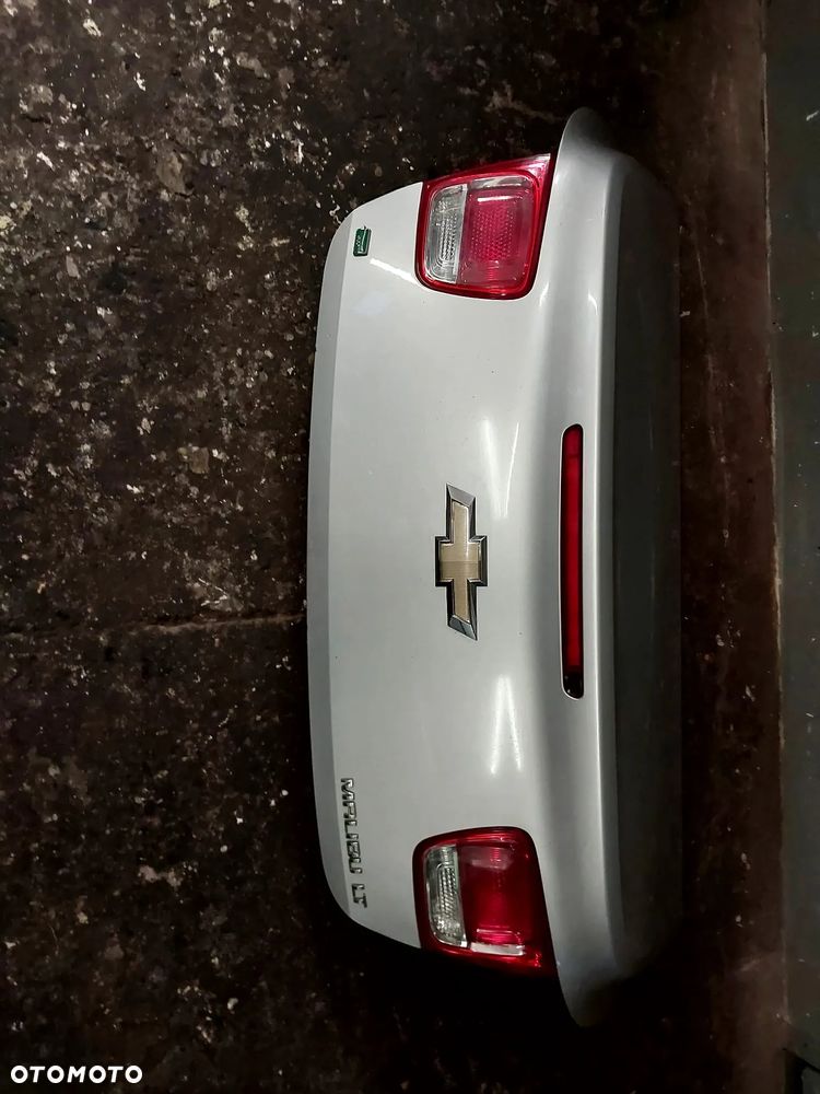 Chevrolet malibu  klapa tyl kompletna 2014r - 3