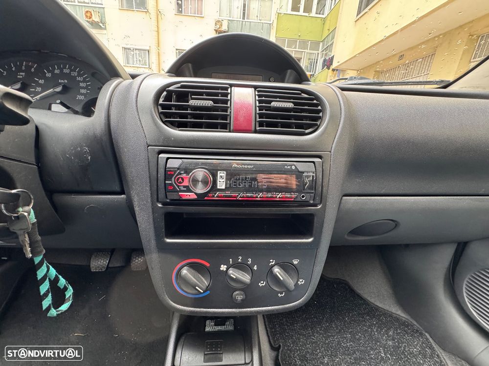 Opel Corsa 1.2 16V Elegance - 9
