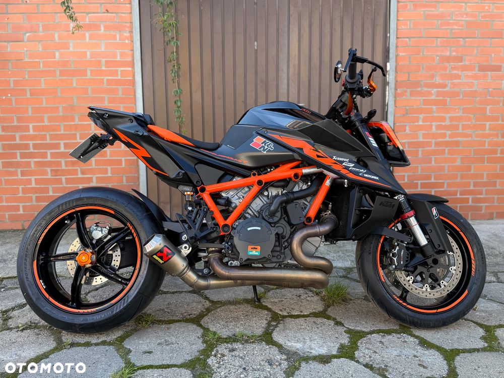 KTM Super Duke - 1