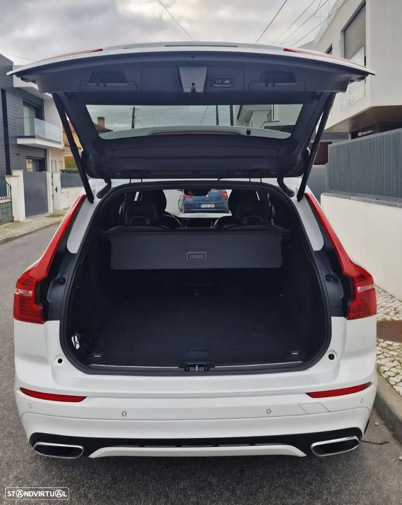 Volvo XC 60 2.0 D4 R-Design AWD Geartronic - 7