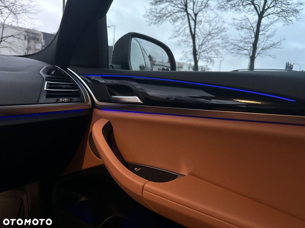 BMW X4 xDrive20d sport - 33