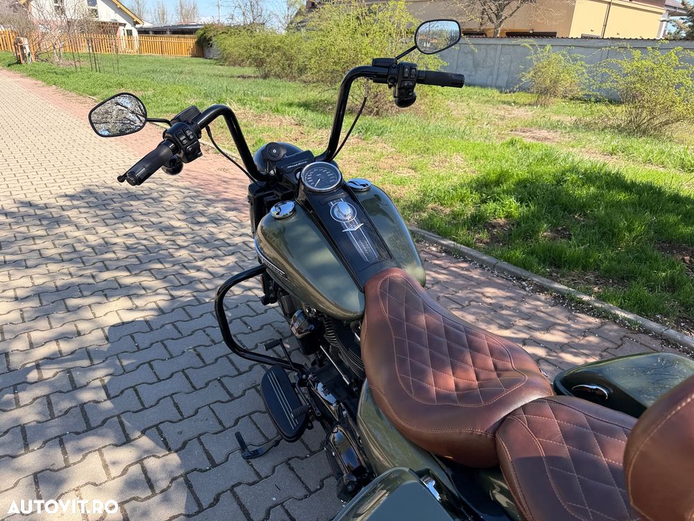 Harley-Davidson Road King Special - 3