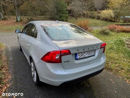 Volvo S60 - 5