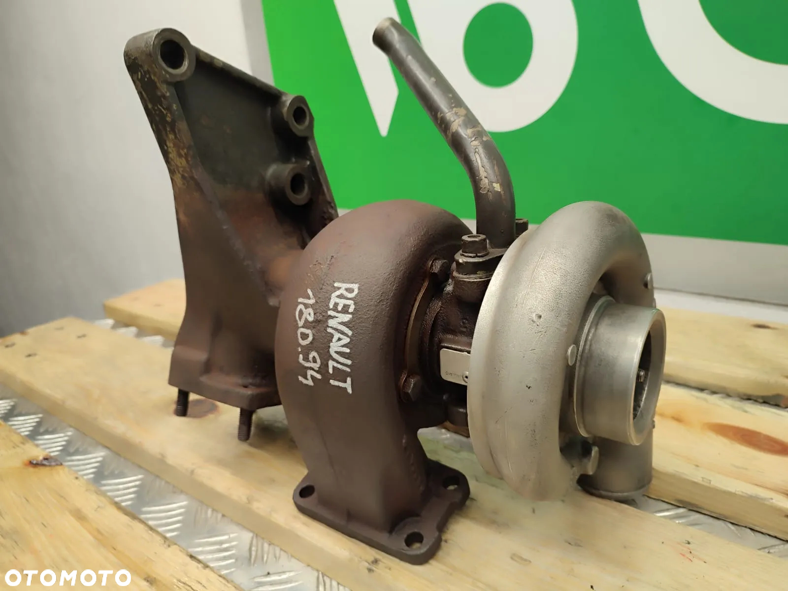 Turbina Renault 180.94 TD226B-6  6.23L - 3