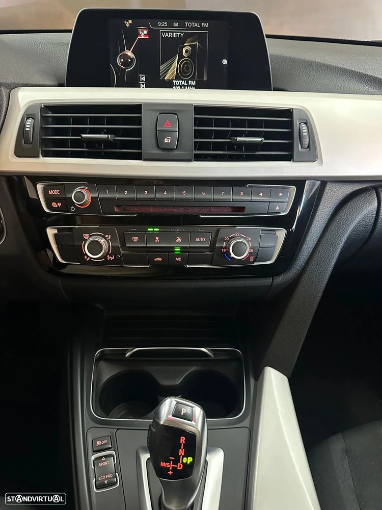 BMW 320 d Touring Aut. Efficient Dynamics Edition - 11