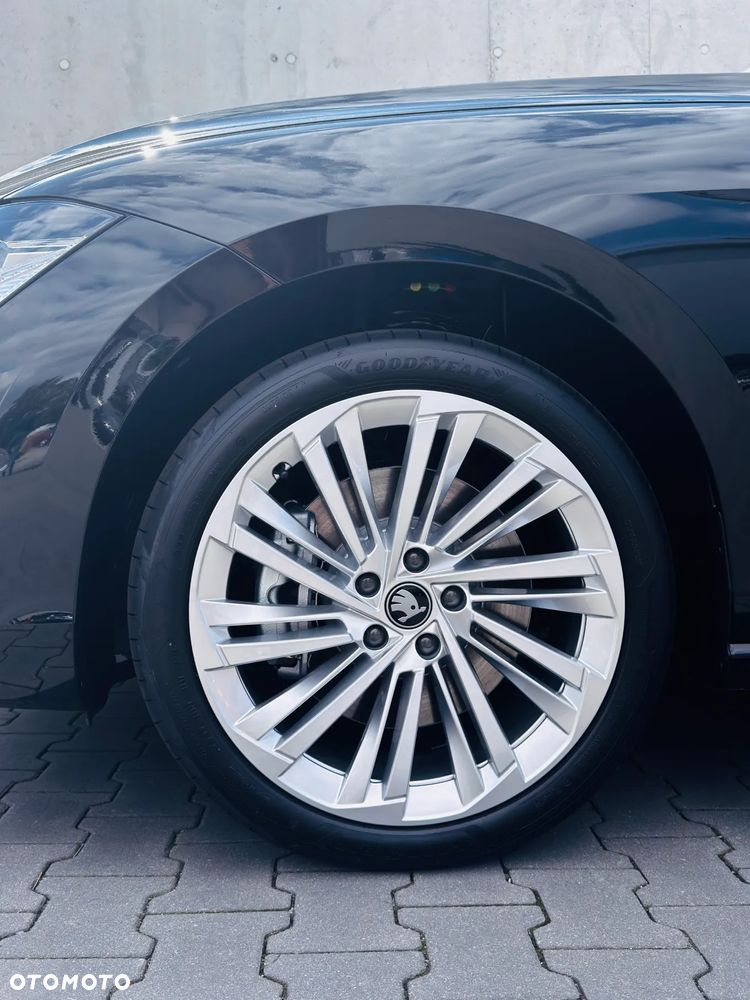 Skoda Superb 2.0 TSI 4x4 Edition 130 DSG - 10